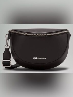 Lululemon Leather Alternative Saddle Crossbody Bag 2L NWT